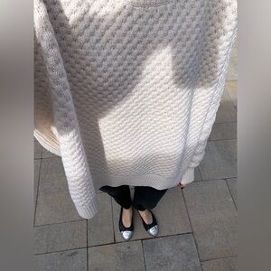Vince white sweater size s